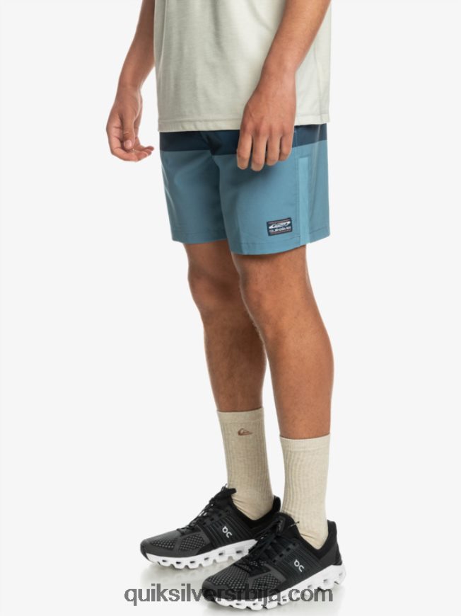 мушкарци Quiksilver омни траининг 17 стретцх шорц провинцијско плаво Z824VN1690
