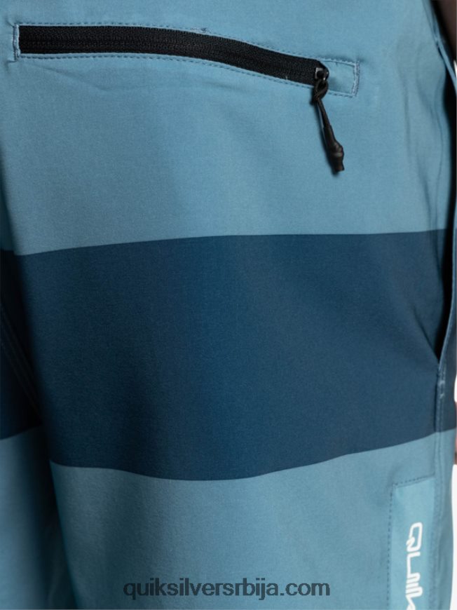 мушкарци Quiksilver омни траининг 17 стретцх шорц провинцијско плаво Z824VN1690