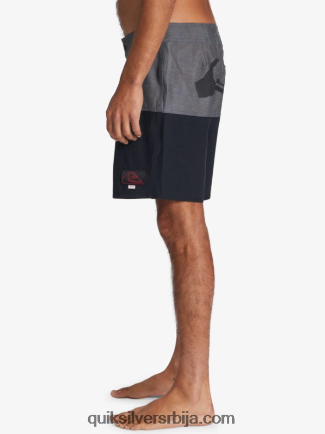 мушкарци Quiksilver x Stranger тхингс бутт лого 1986 17 боардсхортс наопако Z824VN1719