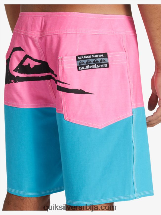 мушкарци Quiksilver x Stranger тхингс бутт лого 1986 17 боардсхортс ленора хиллс Z824VN1720